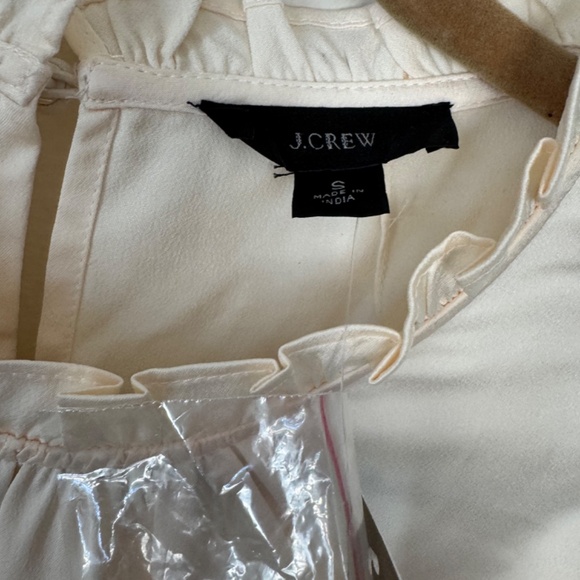 NEW J.Crew Ruffle-sleeve top in Satin Crepe Cream S - Picture 5 of 9